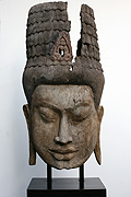019. Buddha's masque - Post Angkoria Style - Height:90cm, W:46cm - USD 1700 - 